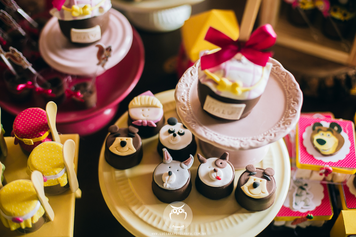 Aniversário de meninas com tema Masha e o Urso