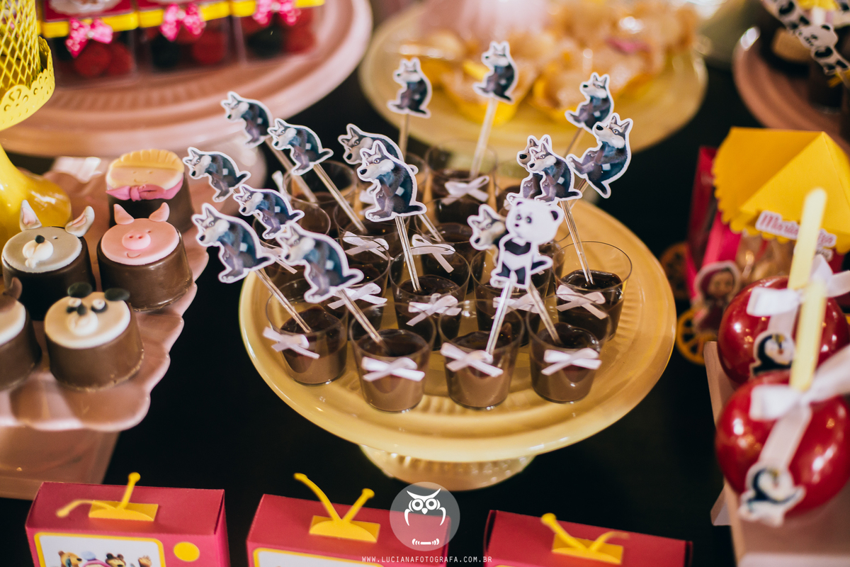 Aniversário de meninas com tema Masha e o Urso