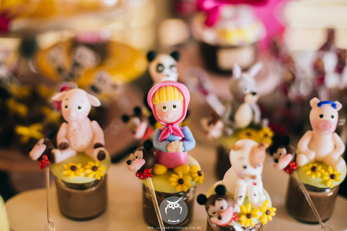 Aniversário de meninas com tema Masha e o Urso