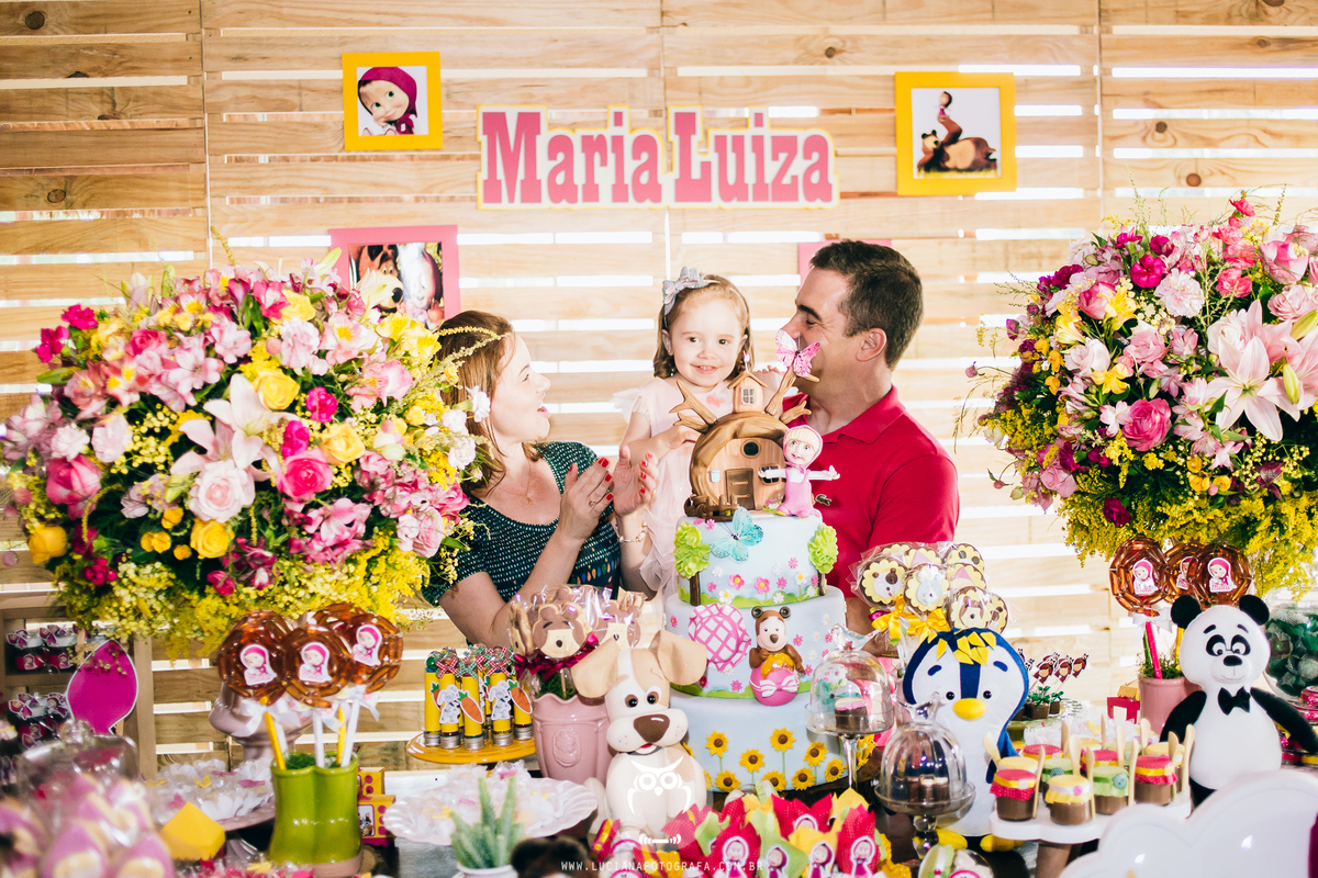 Aniversário de meninas com tema Masha e o Urso