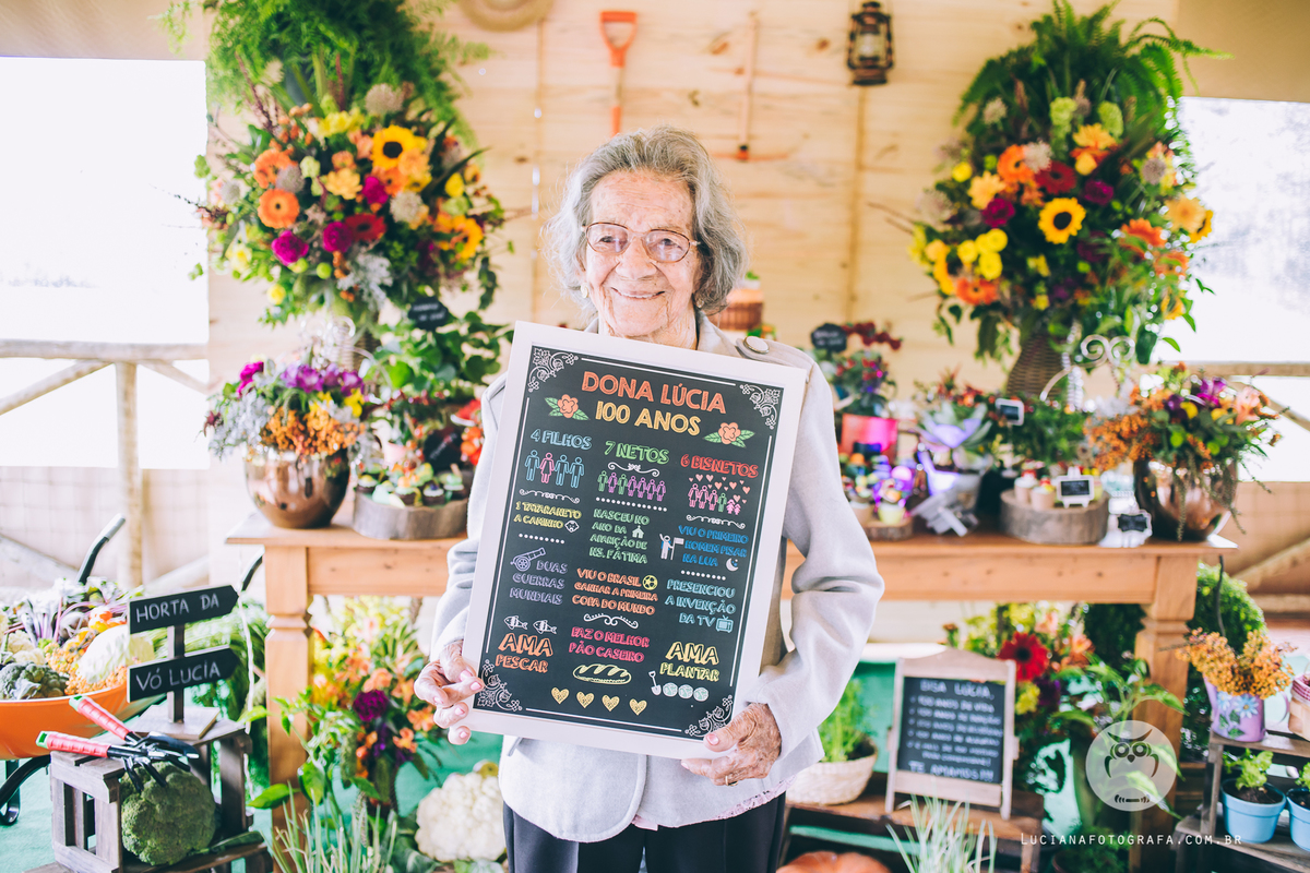 Aniversário 100 Anos com tema Horta