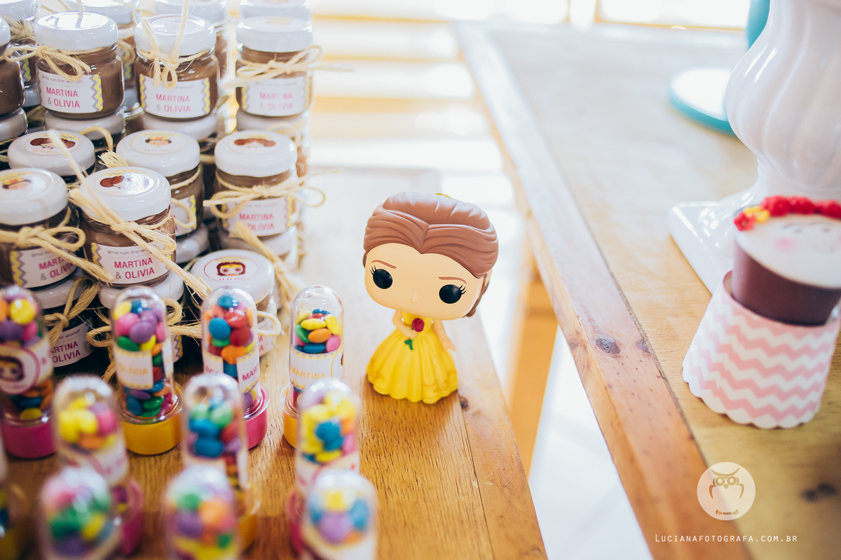 Ché de Bebê Gêmeas Martina e Olíva. Tema Frida Kahlo, Star Wars, Grandes Mulheres