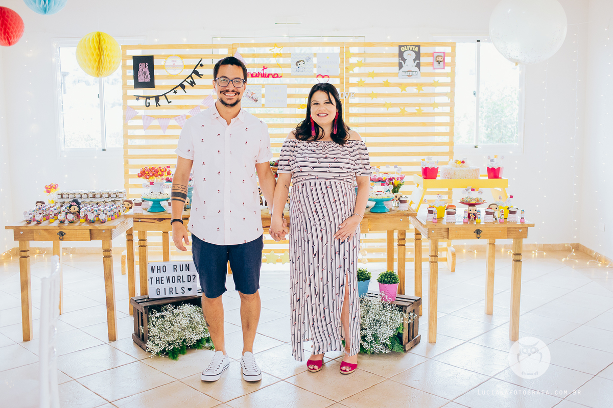 Ché de Bebê Gêmeas Martina e Olíva. Tema Frida Kahlo, Star Wars, Grandes Mulheres