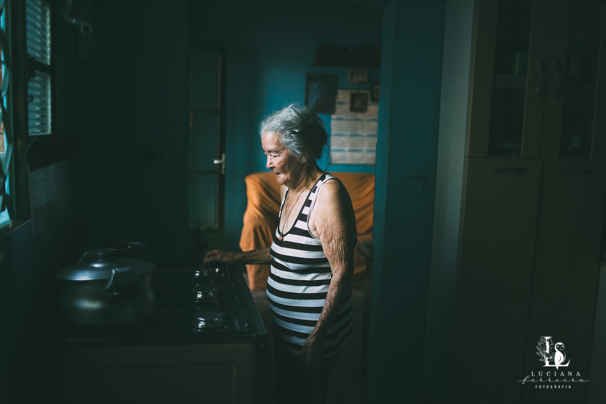 Ensaio Feminino. Mulher. Avó