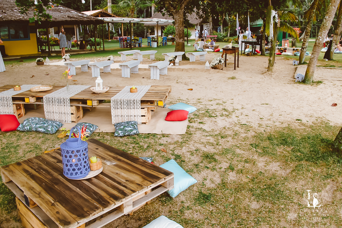 Casamento na praia. Saco do Mamanguá, Paraty. Casamento lindo de mulheres.