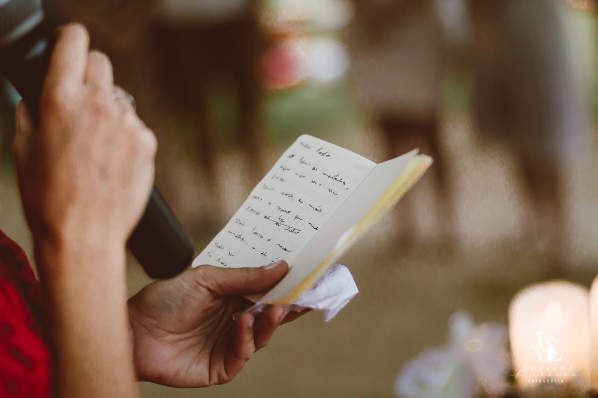 Casamento na praia. Saco do Mamanguá, Paraty. Casamento lindo de mulheres.