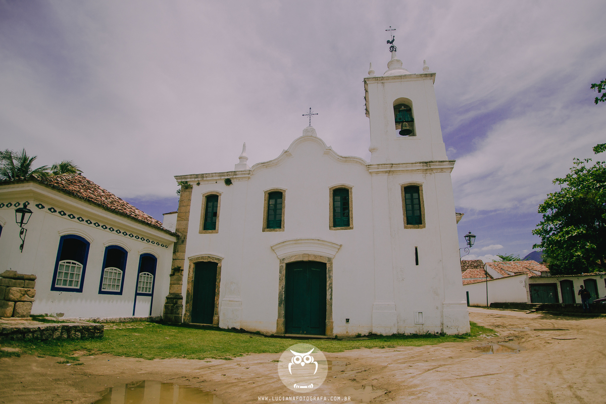 Casamento na praia. Casamento em Paraty. Casamento com lual em Paraty