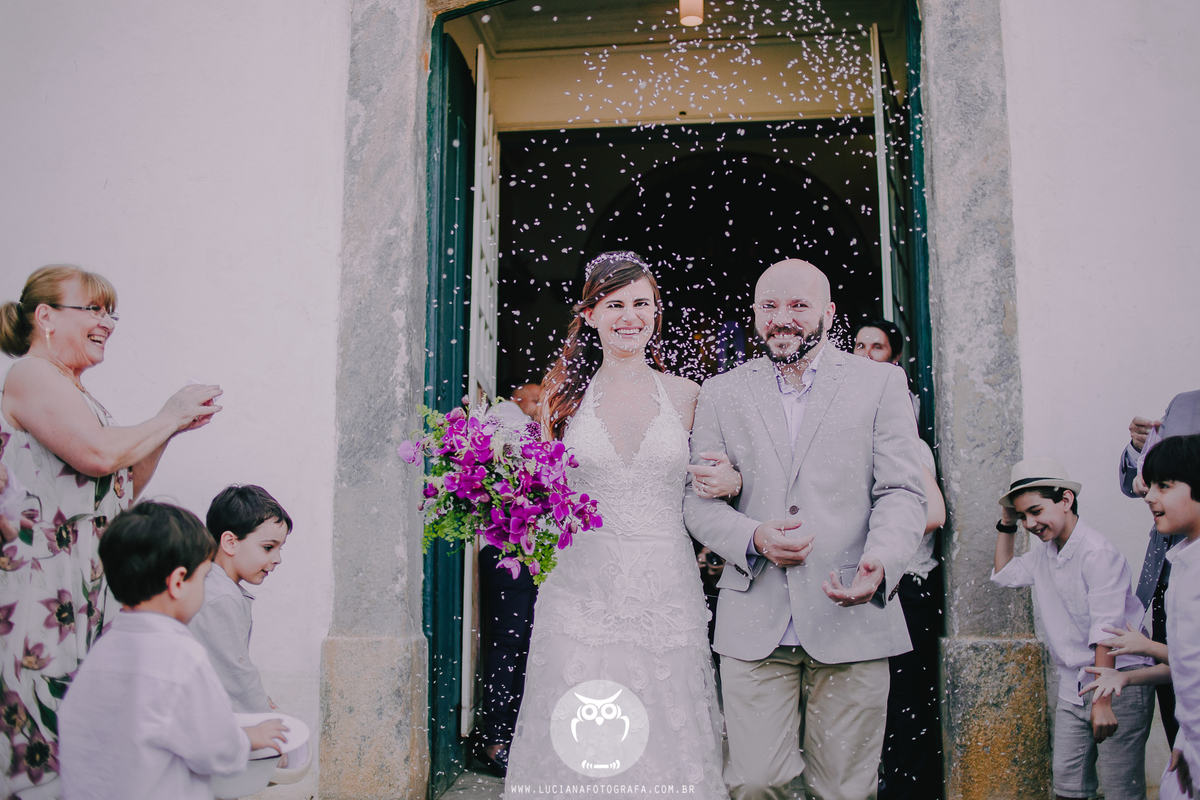 Casamento na praia. Casamento em Paraty. Casamento com lual em Paraty