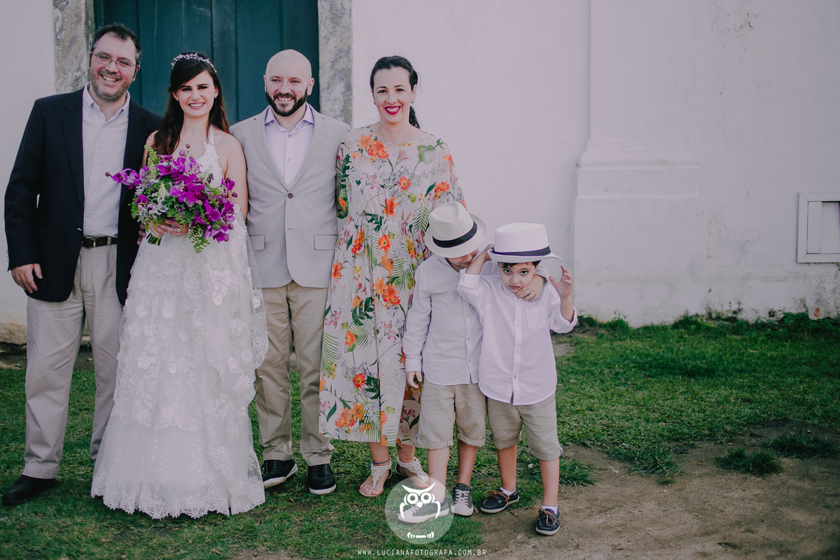 Casamento na praia. Casamento em Paraty. Casamento com lual em Paraty