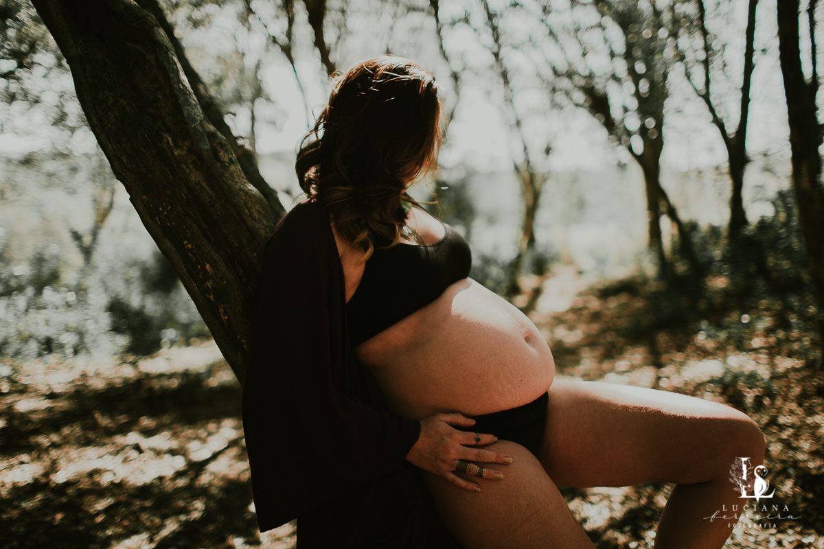 Ensaio Gestante na Cachoeira Vargem do Salto em Ibiúna