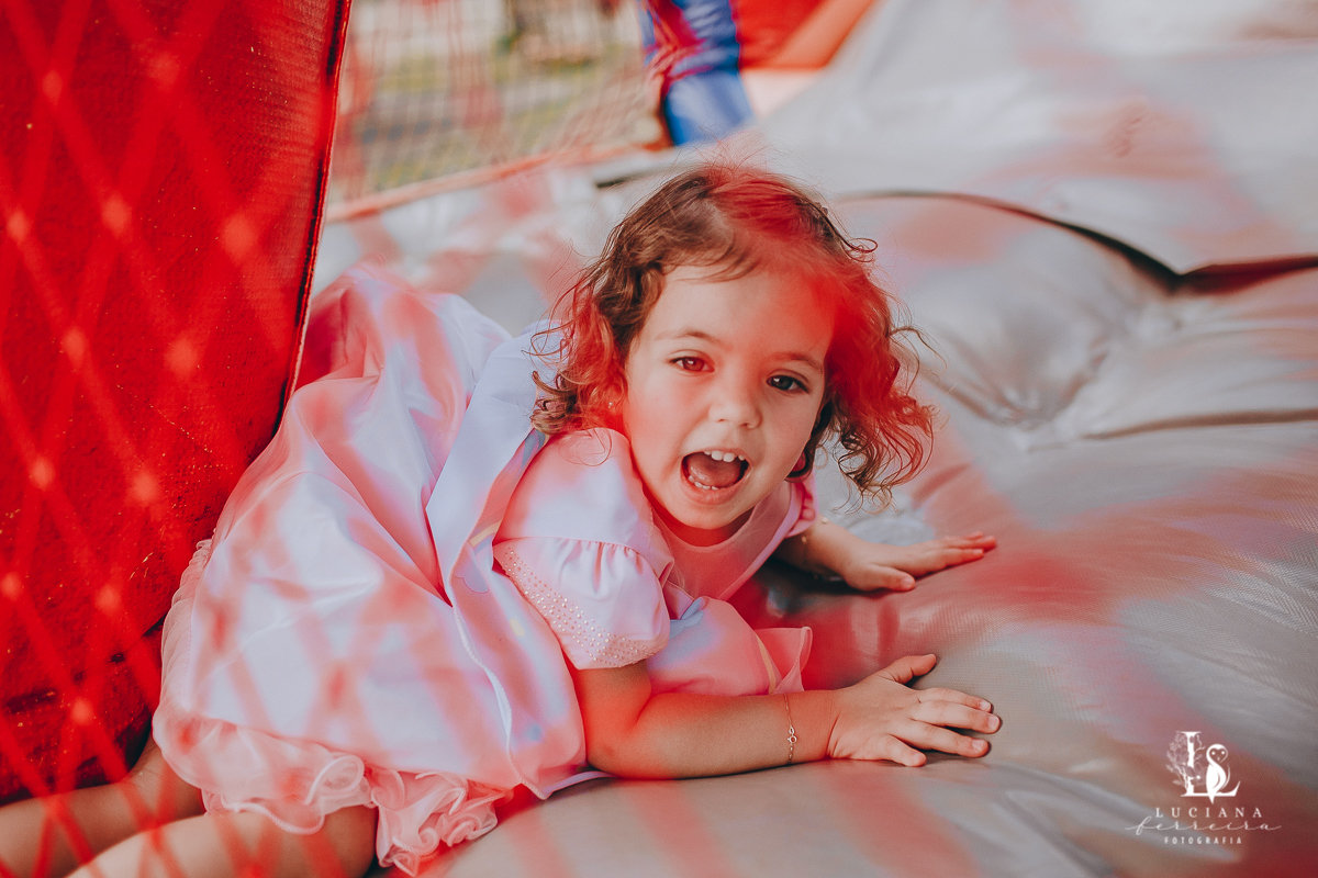 Chá Bar Menina no Recanto Marupiara em São Roque