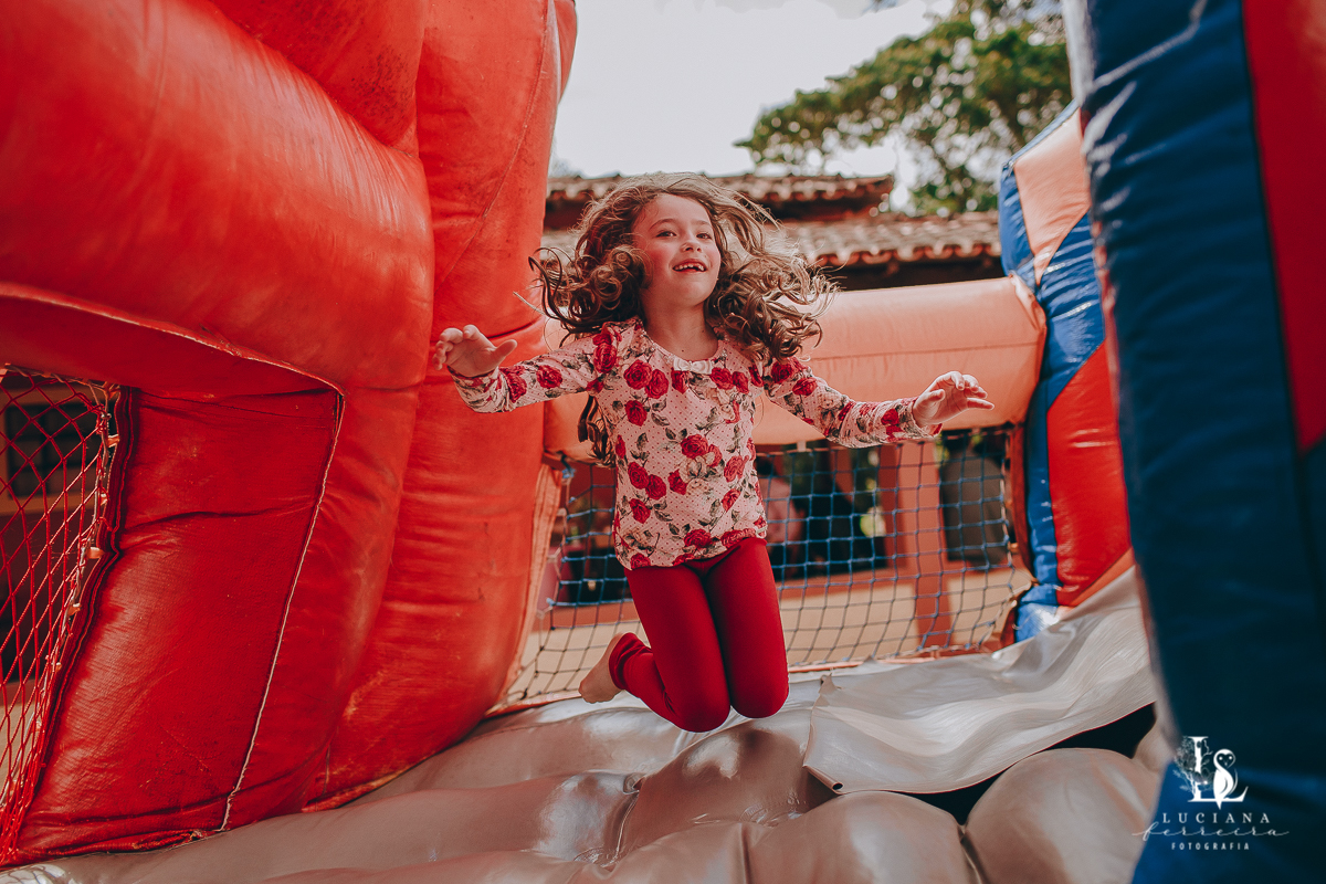 Chá Bar Menina no Recanto Marupiara em São Roque