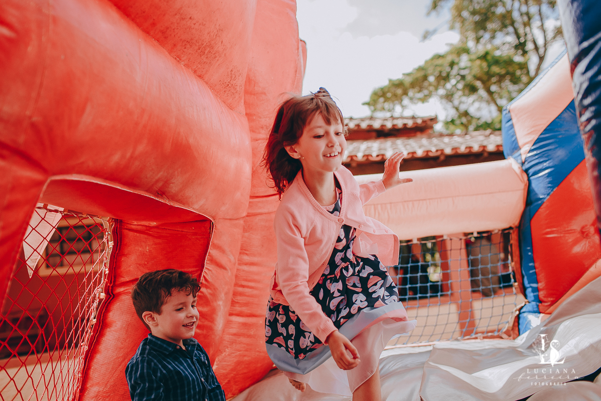 Chá Bar Menina no Recanto Marupiara em São Roque