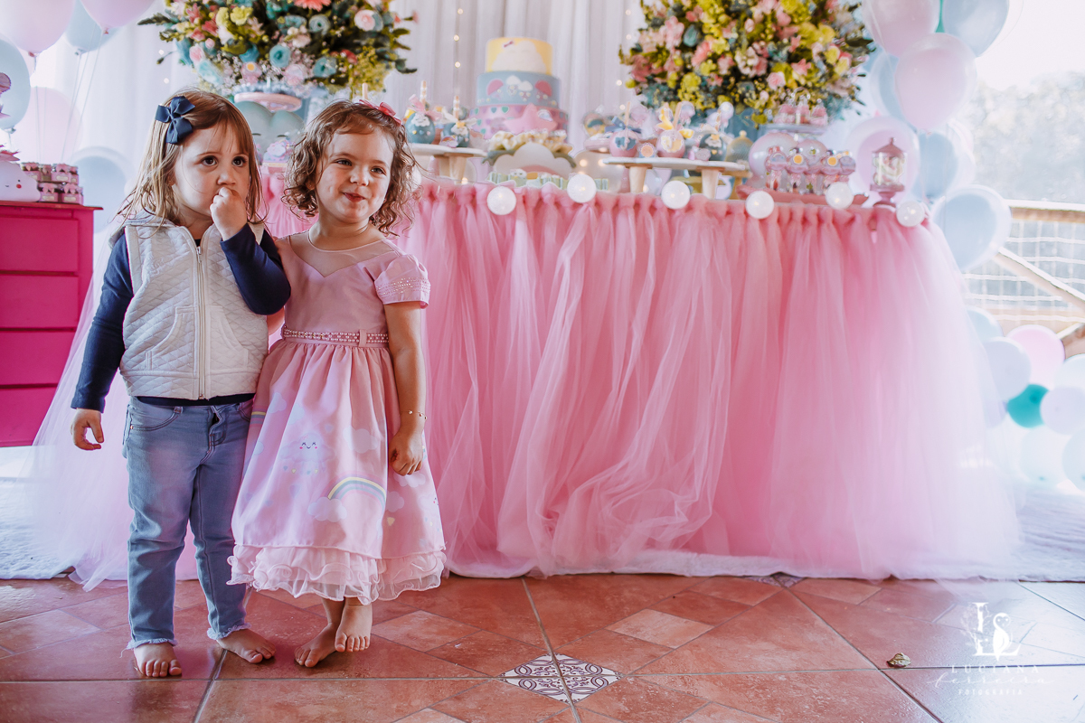 Chá Bar Menina no Recanto Marupiara em São Roque