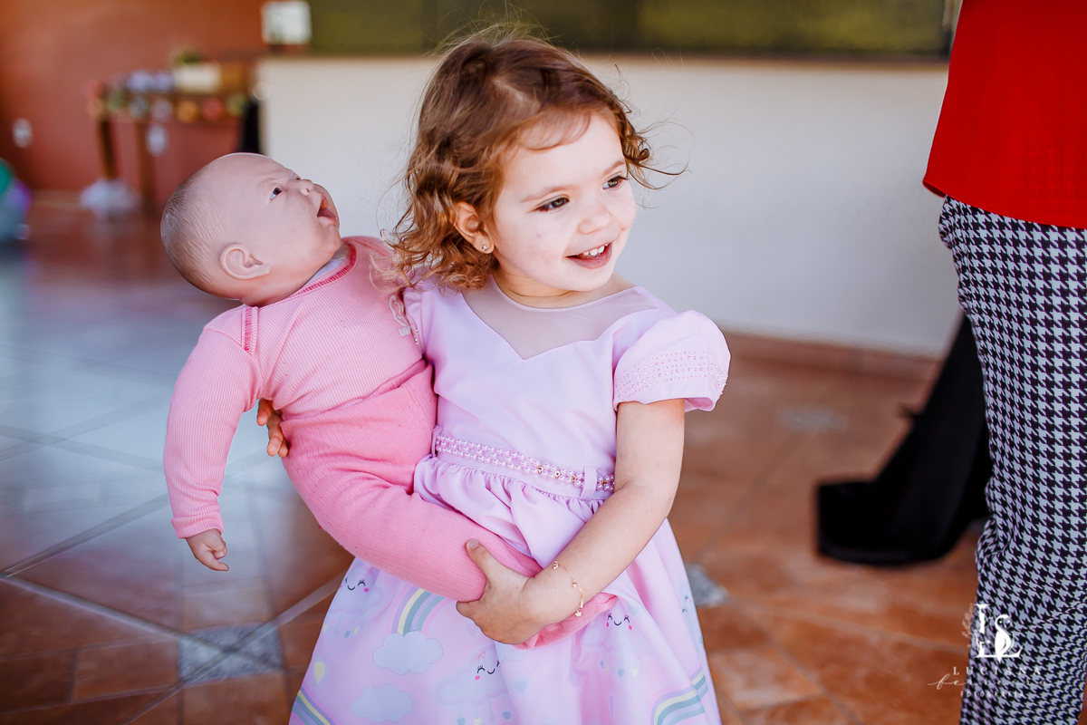 Chá Bar Menina no Recanto Marupiara em São Roque
