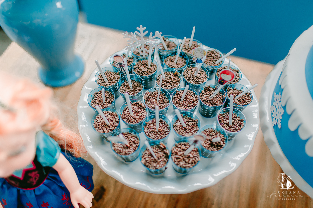Aniversário de menina  com tema Frozen em Alphaville