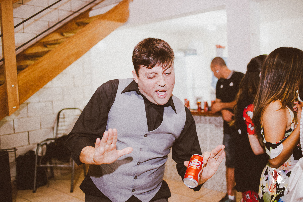 Casamento no campo. Casamento de dia. Casamento lindo.