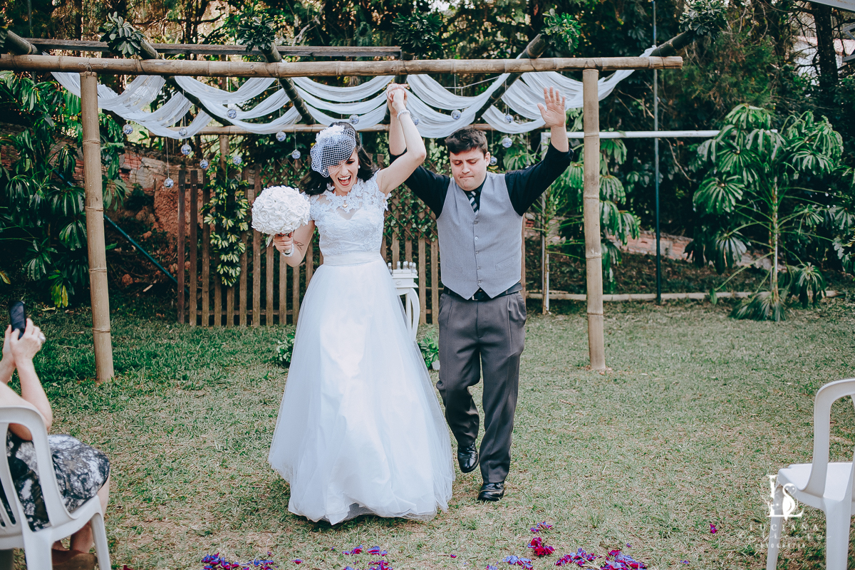 Casamento no campo. Casamento de dia. Casamento lindo.