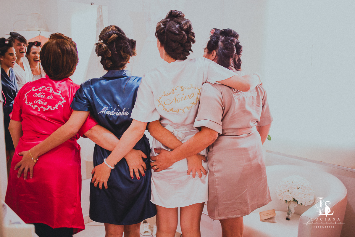 Casamento no campo. Casamento de dia. Casamento lindo.