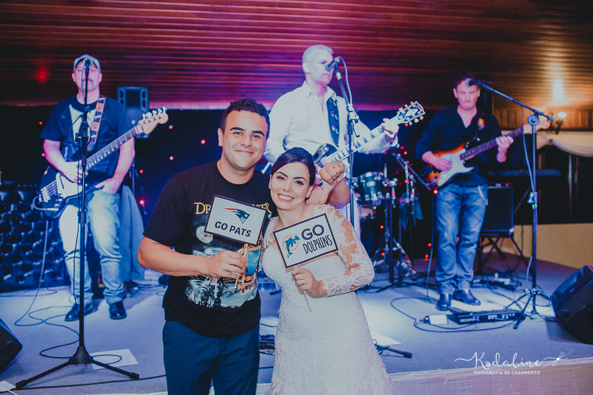 Casamento Mallu e Klever. Casar na Igreja. Casamento lindo.