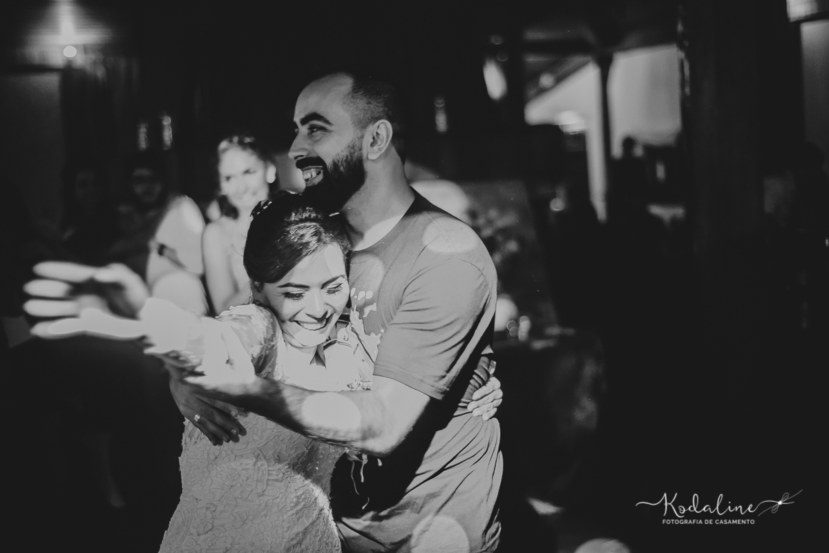 Casamento Mallu e Klever. Casar na Igreja. Casamento lindo.