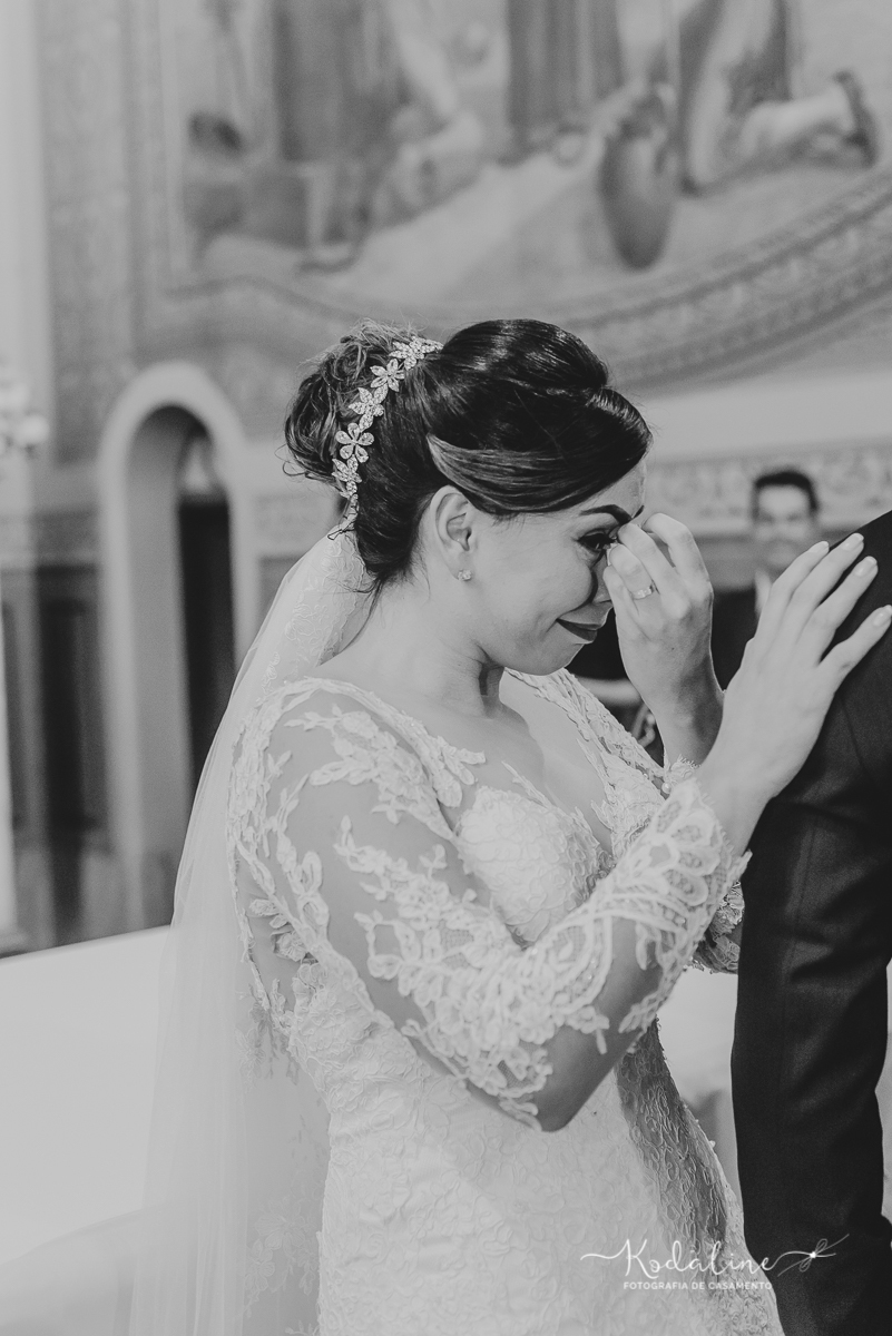 Casamento Mallu e Klever. Casar na Igreja. Casamento lindo.