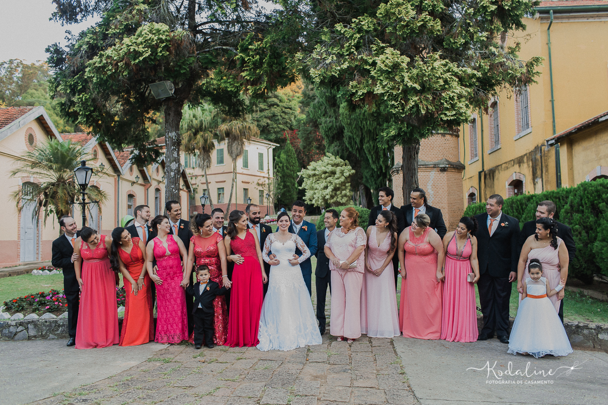Casamento Mallu e Klever. Casar na Igreja. Casamento lindo.