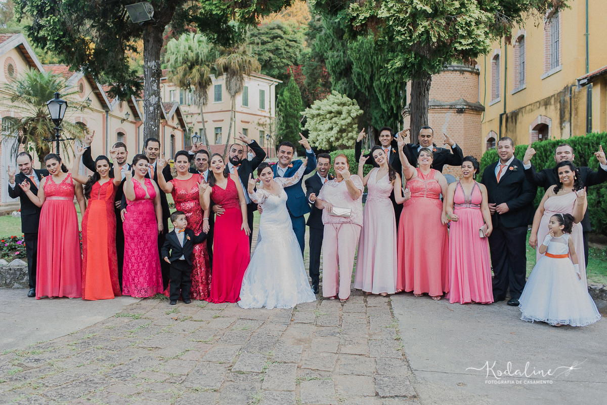 Casamento Mallu e Klever. Casar na Igreja. Casamento lindo.