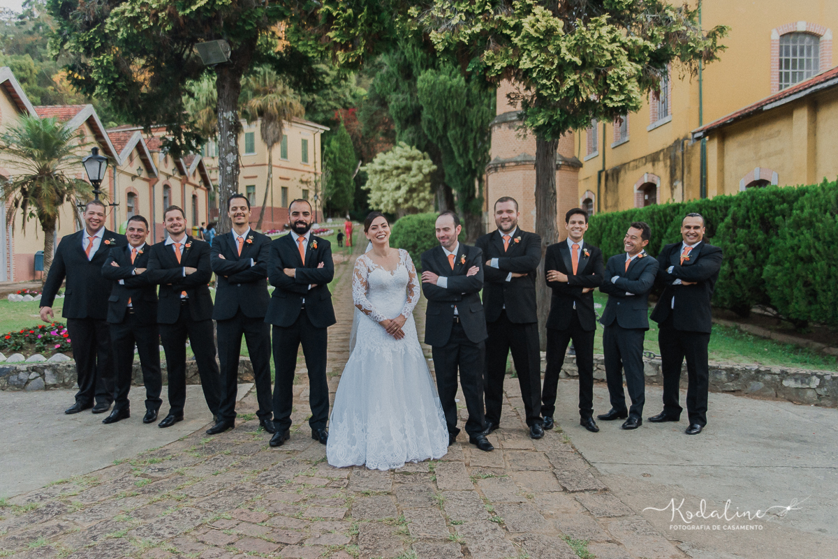 Casamento Mallu e Klever. Casar na Igreja. Casamento lindo.
