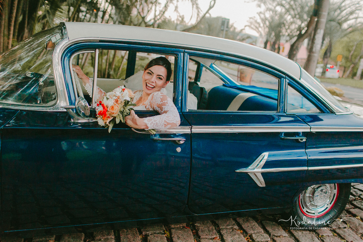 Casamento Mallu e Klever. Casar na Igreja. Casamento lindo.