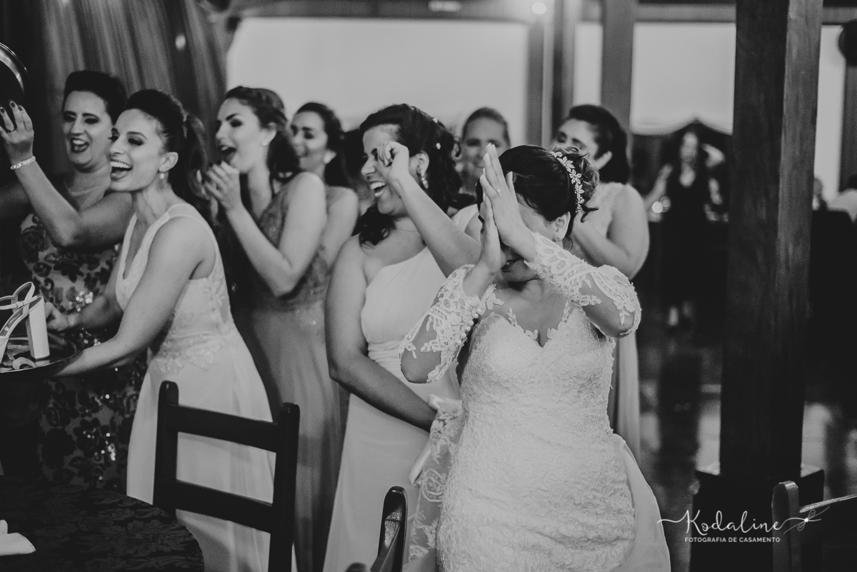 Casamento Mallu e Klever. Casar na Igreja. Casamento lindo.