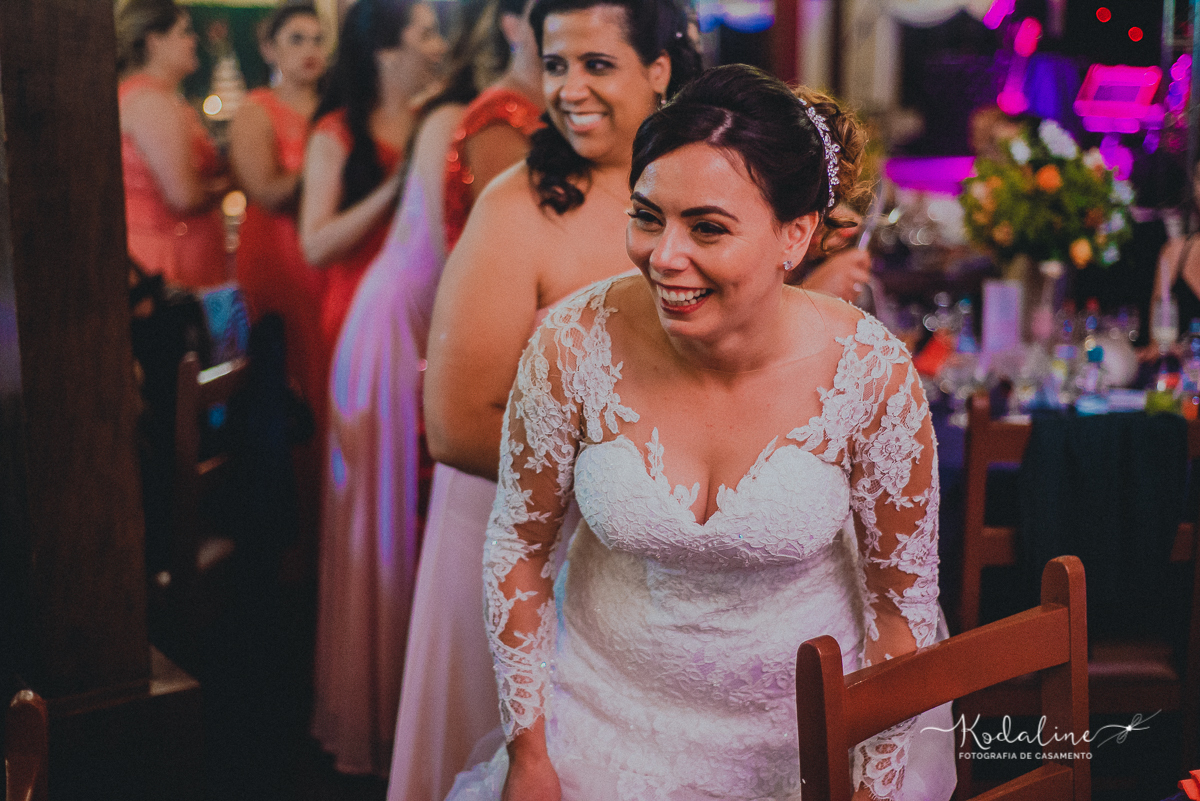 Casamento Mallu e Klever. Casar na Igreja. Casamento lindo.