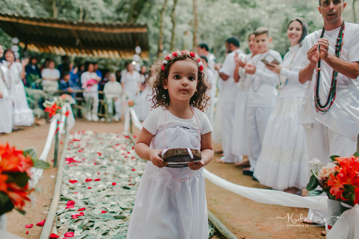 Casamento na Umbanda. Casamento na natureza. Casar de dia, Casamento lindo.