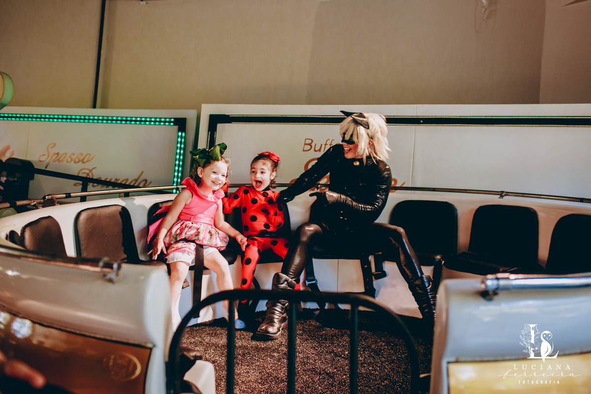 Aniversário Infantil com Tema LadyBug no Spasso Dourado Kids