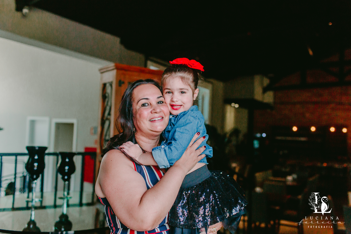 Aniversário Infantil com Tema LadyBug no Spasso Dourado Kids