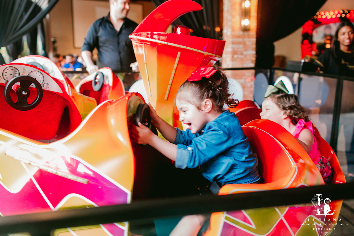 Aniversário Infantil com Tema LadyBug no Spasso Dourado Kids