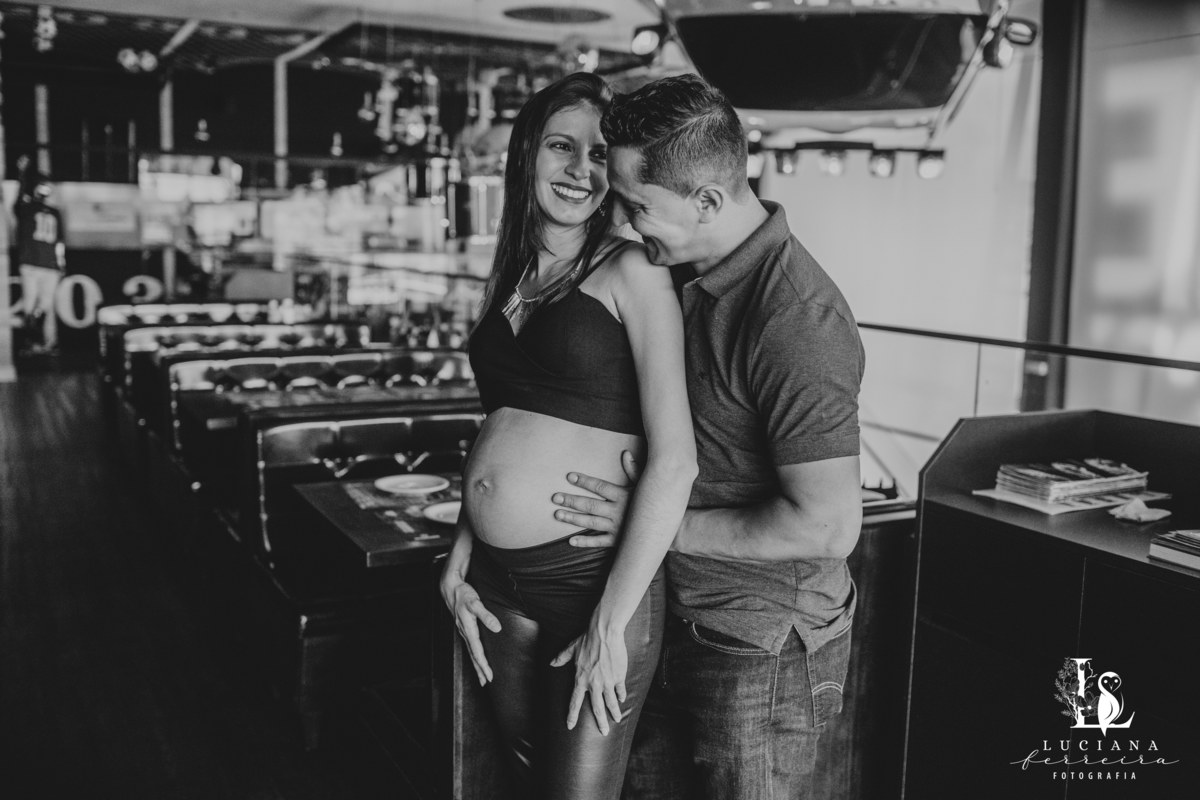 Ensaio Gestante no Restaurante Madison, em Sorocaba