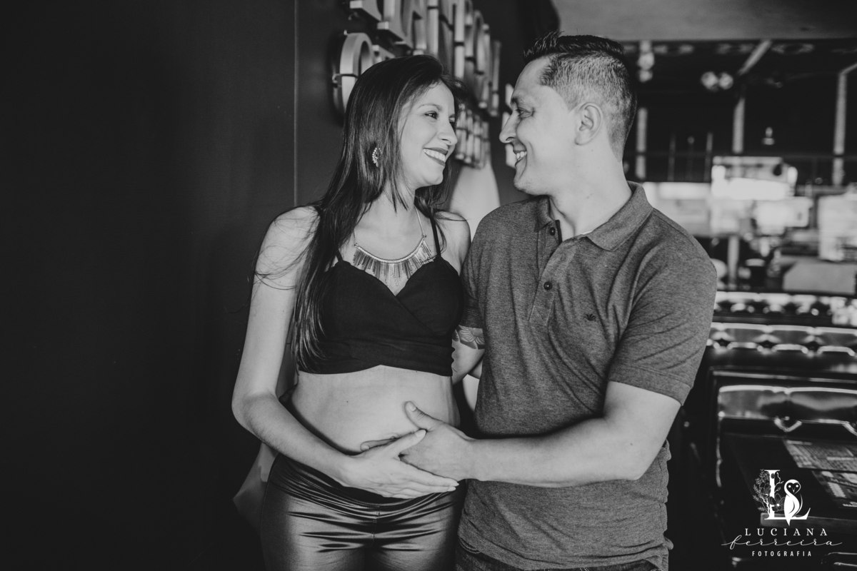 Ensaio Gestante no Restaurante Madison, em Sorocaba