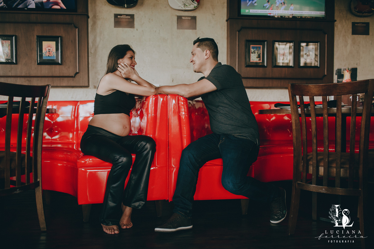 Ensaio Gestante no Restaurante Madison, em Sorocaba