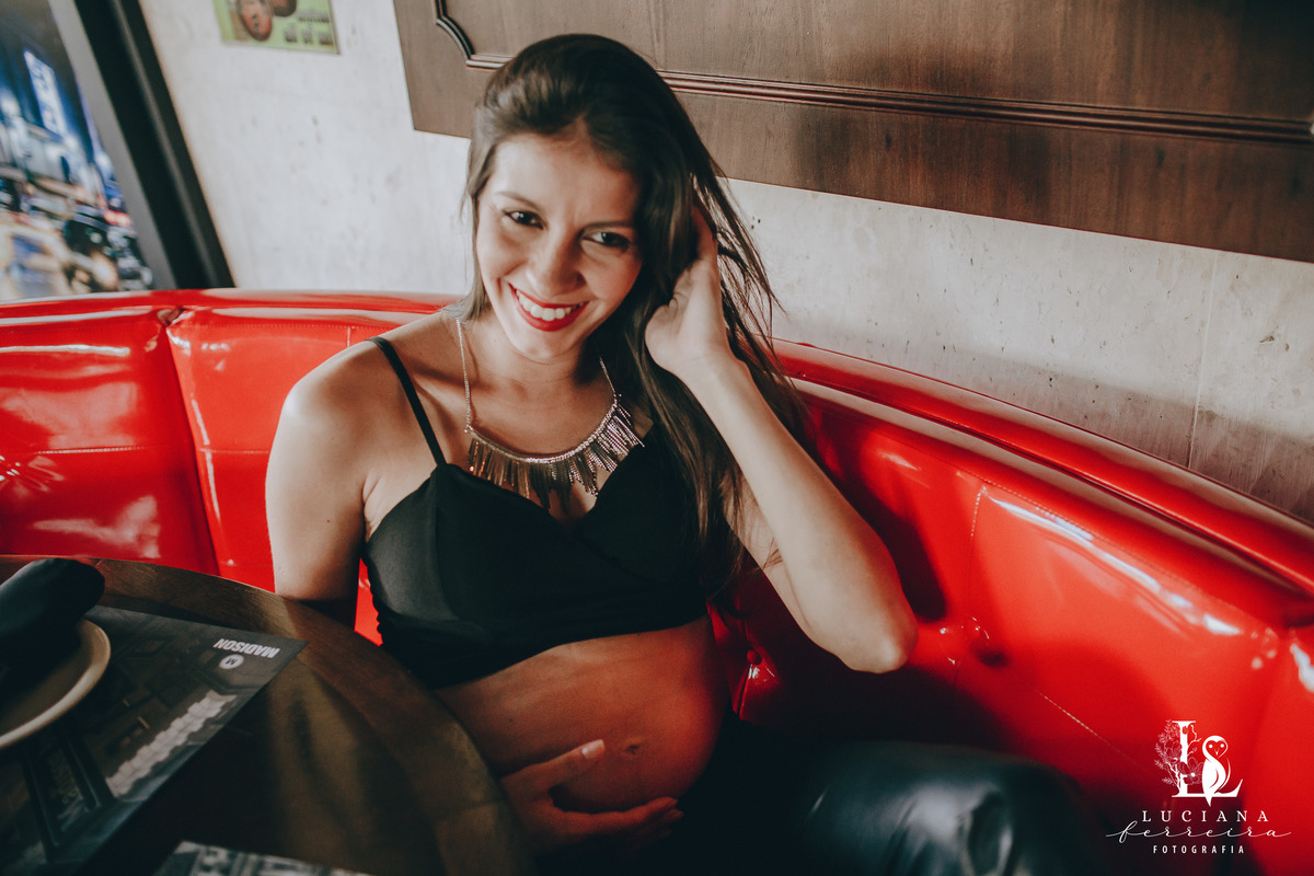 Ensaio Gestante no Restaurante Madison, em Sorocaba