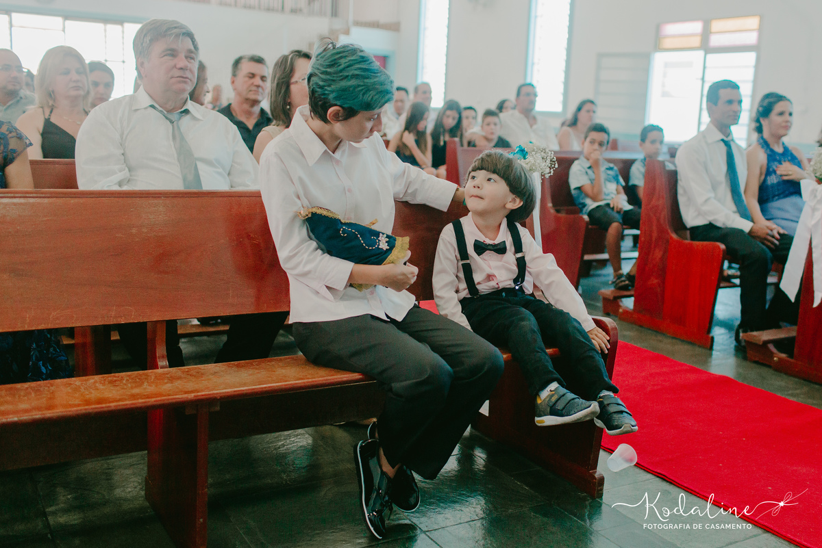 Casamento na igreja em Mairinque. Igreja Nossa Senhora Aparecida