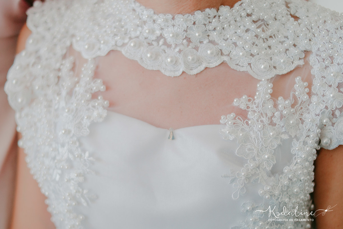 Casamento na igreja em Mairinque. Igreja Nossa Senhora Aparecida
