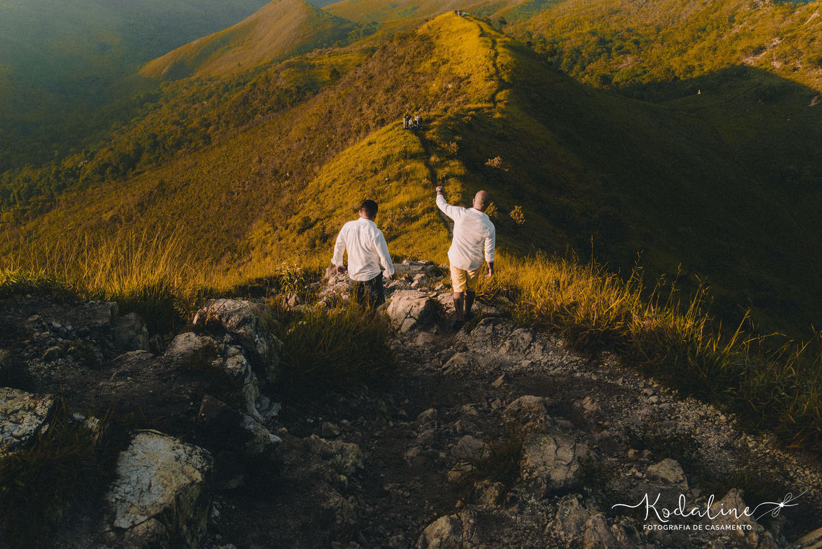 Ensaio casal homoafetivo realizado no Morro do Saboó em São Roque, Ensaio pré casamento no Saboó.