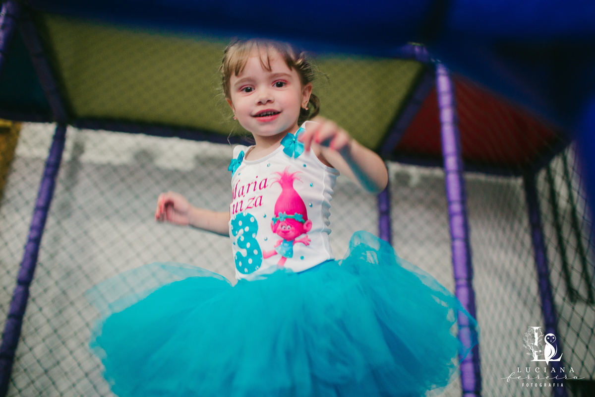 Festa de menina com tema Trolls realizada no Buffet Festar em São Roque