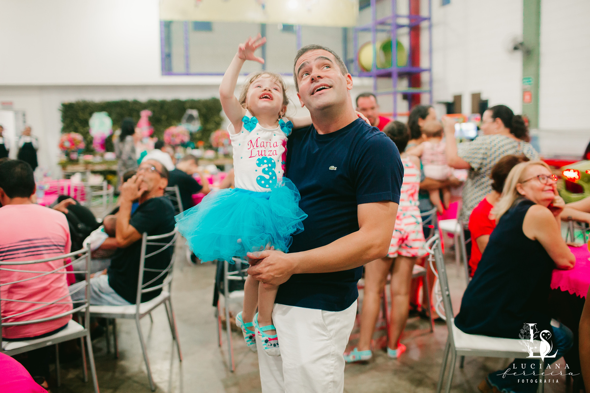 Festa de menina com tema Trolls realizada no Buffet Festar em São Roque