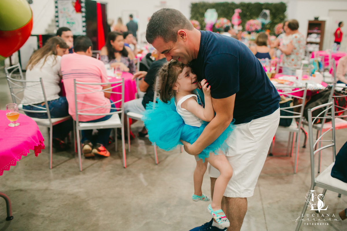 Festa de menina com tema Trolls realizada no Buffet Festar em São Roque