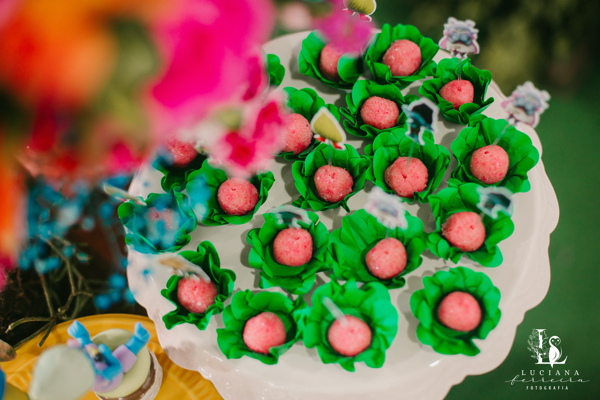 Festa de menina com tema Trolls realizada no Buffet Festar em São Roque