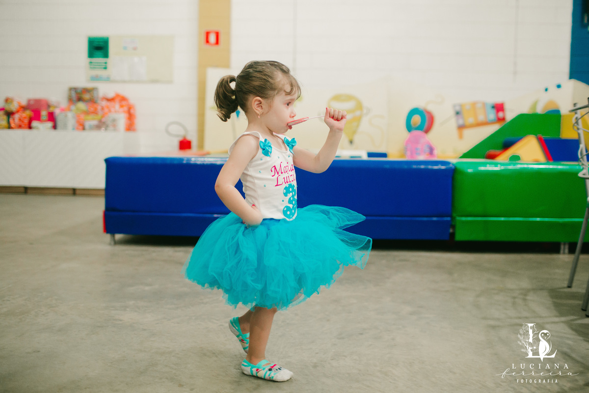 Festa de menina com tema Trolls realizada no Buffet Festar em São Roque