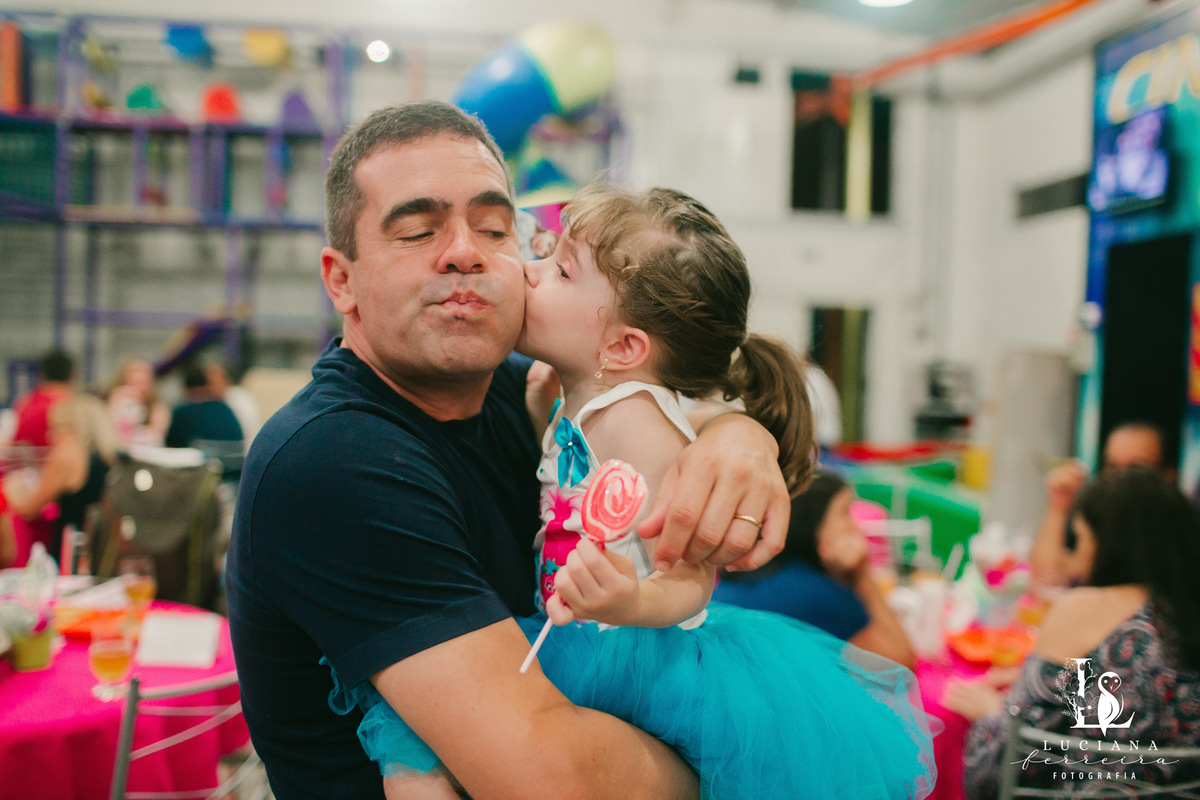 Festa de menina com tema Trolls realizada no Buffet Festar em São Roque