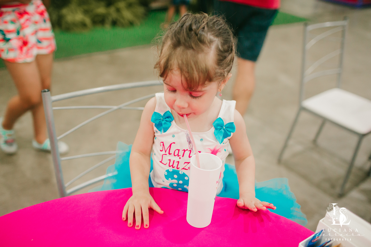 Festa de menina com tema Trolls realizada no Buffet Festar em São Roque